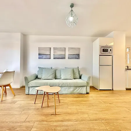 Torres De Yomely - Y1a Playa de las Americas (Tenerife)